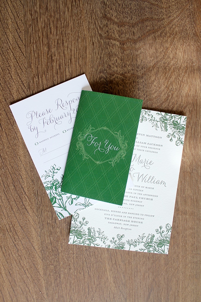 loveleigh-emerald-green-irish-roses-invite-10