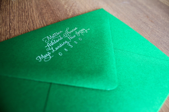 loveleigh-emerald-green-irish-roses-invite-2
